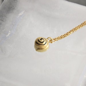 Cinnamon Bun Necklace, Minimalist sterling silver food necklace, Friendship jewelry