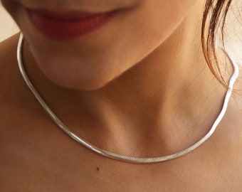 Snake chain Necklace, Dainty minimal chain necklace , Thick Choker, Minimal, Layering jewelry