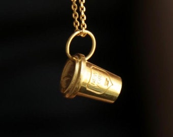 Collier à breloques en forme de café - Bijoux en argent sterling pour tasse à café NYC - Cadeau d'amitié minimaliste - Droits de douane États-Unis inclus