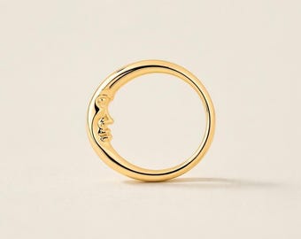 Sculptural Crescent Moon Ring – Sterling Silver Celestial Jewelry – Minimalist Statement Piece