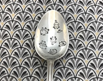 “The cat in all its states” spoon