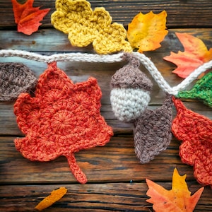 Häkelanleitung: Herbstgirlande häkeln, Ahornblatt häkeln, Eichenblatt häkeln, Eichel häkeln, Halloween Dekor häkeln, für den Herbst häkeln