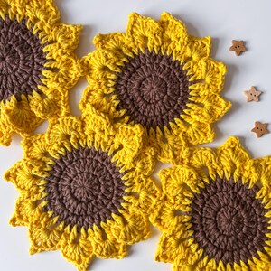 Crochet Sunflower Coaster Pattern & Video: Easy Fall Decor (PDF ...