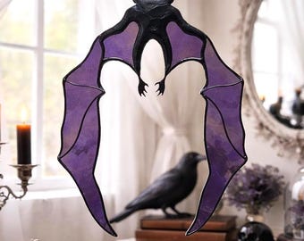 Gebrandschilderde vleermuis Suncatcher – Gotisch interieur, donker esthetisch raamhangend, uniek cadeau voor moeder