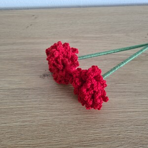 Flowers, crocheted, red, can be combined with other offered colours, minimum order quantity 2