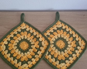 Topflappen, Granny Square, grün/ gelb, 24 x 24 cm, 100 % Baumwolle