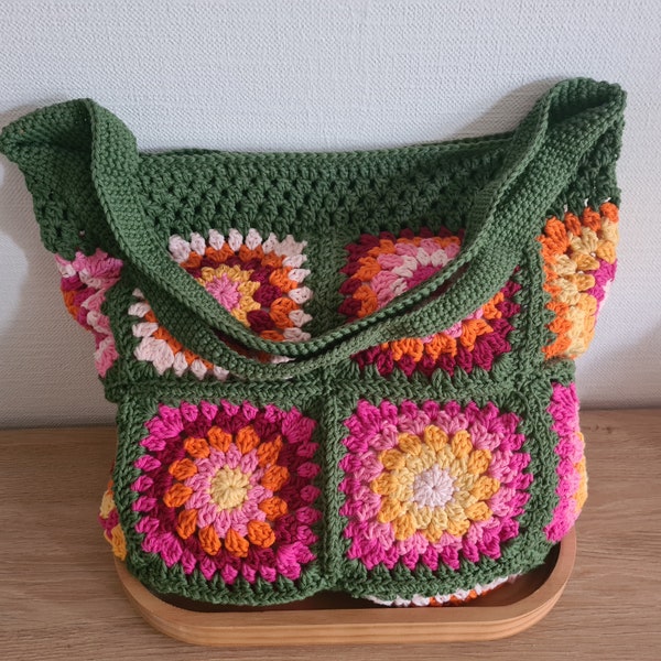 Shoulder bag made from granny squares, crocheted