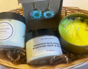 Vegan Honeysuckle jasmine bath gift  basket all handmade, with handmade resin earrings in each! Smells fantastic! Perfect gift!