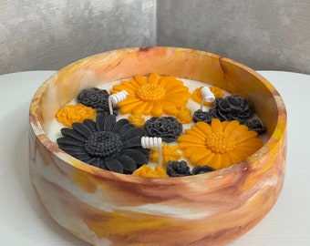 Scented soy candle in a plaster dish, Fragrant container candle made of natural wax with peach scent, Large gift candle