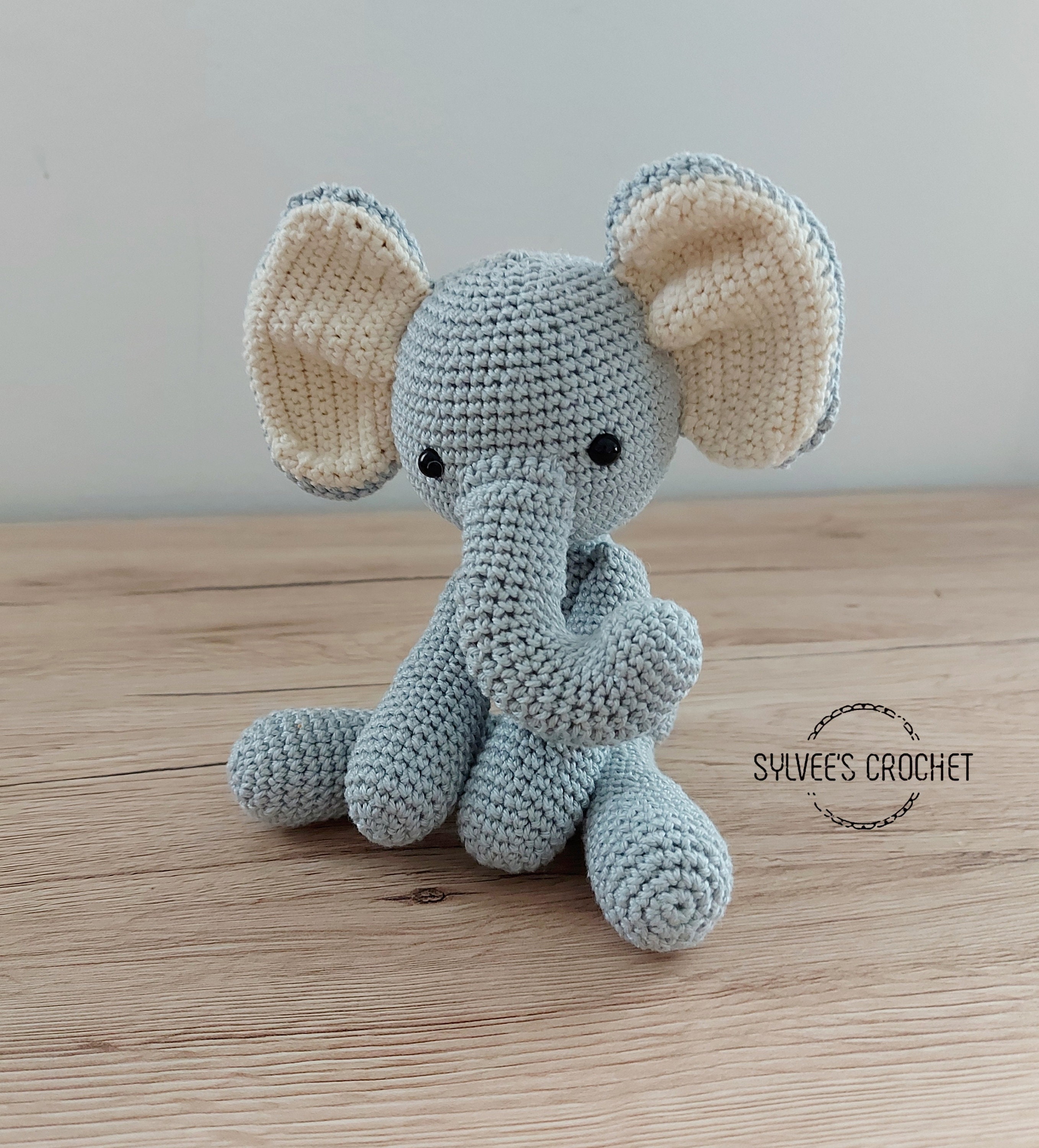 Villy the Elephant Crochet Pattern - Etsy