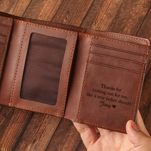 Cartera personalizada para padrastro, carteras triples para hombre, regalo de Navidad para papá, cartera grabada para hombre, regalo de hijastra, cartera triple