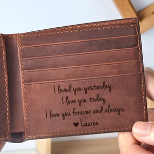Regalo de esposa para el esposo, billetera de cuero grabada, regalo para padrinos de boda, billetera de aniversario personalizada, billetera plegable para hombres, regalo de cumpleaños de boda