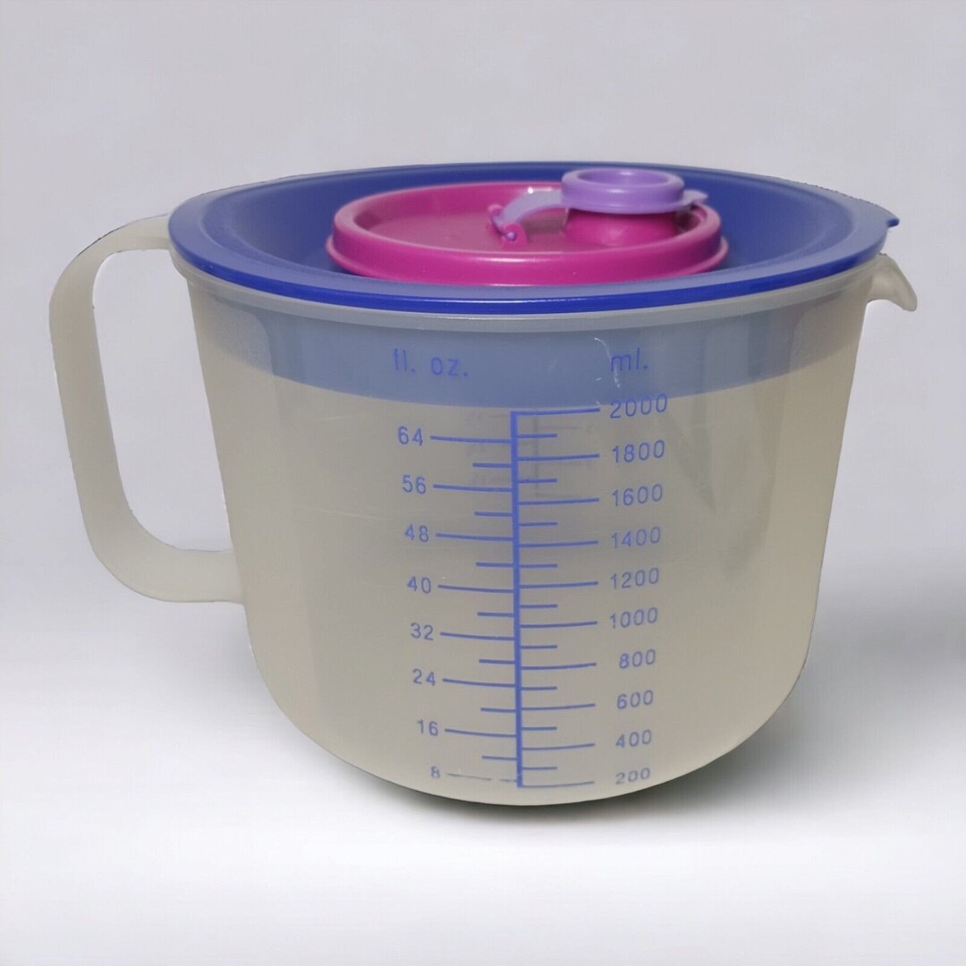 Tupperware Mixnstore Mixing Pitcher 2qt 1629D1 Blue Lid 1628D3 Pink
