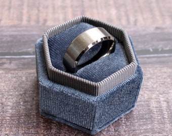 Handgefertigter Titan Ring Männer Frauen | Industrieller Moderner Ehering | Einfaches Pure Titan Band | Jahrestagsgeschenk | Weihnachtsgeschenk für Ihn, Her