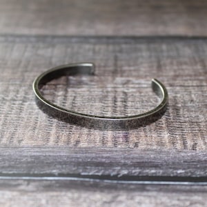 Bracelet viking en titane pour homme, bracelet manchette homme, bracelet celtique pour homme, cadeau pour homme, bijoux scandinaves, bracelet pour homme, cadeau Saint-Valentin