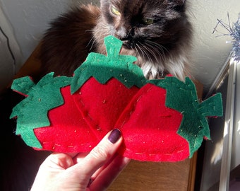 Strawberry felt material catnip cat toy - handmade gifts for cats and cat lovers