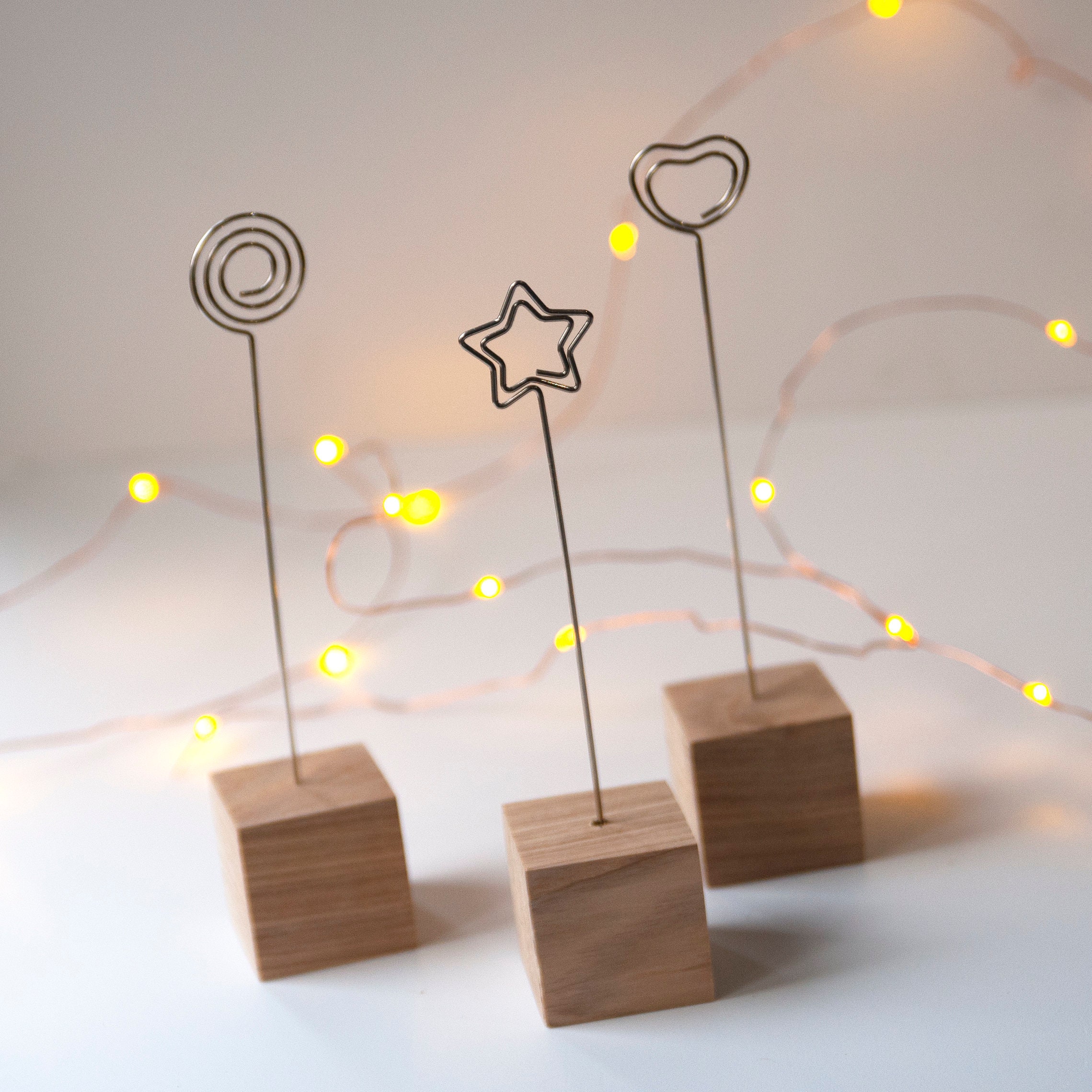 Wooden Photo Holder, Picture Holder With Wire Metal Shape, Wooden Memo  Holder Stand, Desk Note Holder, Message Clip Wood,wooden Photo Pegs 