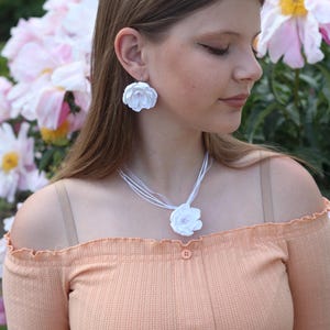 White Flower Jewelry Set – Handmade Polymer Clay Earrings & Pendant – Bridal or Everyday Elegant Gift