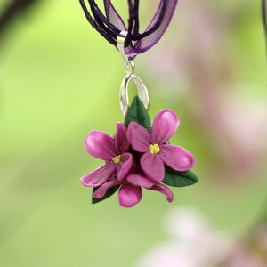 Lilac necklace, Purple pendant, Flower pendant, Realistic flower necklace,  Purple flower necklace,