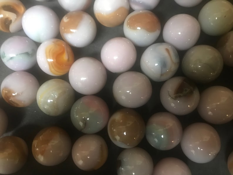 39 Players 39 AGATE opaque purple Marbles with Brown swirls Mint #18