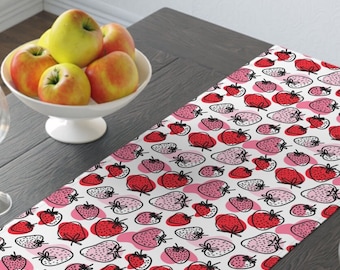 Strawberry Table Runner, Linens Kitchen Decor, Fruit Print, Summer Berry