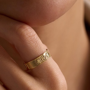 Birth Flower Ring for Mothers , 14k Gold Birth Flower Ring, Birth Flower Jewelry, Personalized Birth Flower Ring, Mothers Day Gifts , Rings