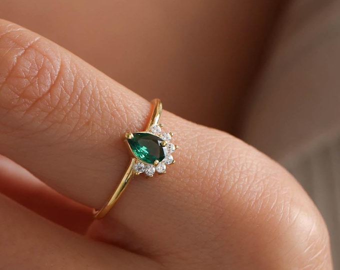 Emerald Ring , Birthstone Ring, Dainty Drop Ring, Anniversary Gift, Promise Ring, Rings for women, Christmas Gift for her, Sapphire Ring