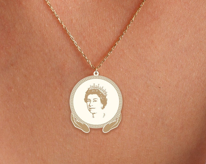 Gold Queen Elizabeth Necklace , Queen’s Remembrance Necklace, Queen Elizabeth Necklace, Queen's Memorial Necklace , Queen Elizabeth Necklace