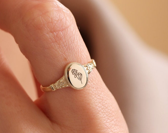 Birth Flower Ring, Personalized Birthflower Jewelry, Birth Month Flower Ring, 14k Gold Signet Ring, Mothers day Gift, Ring for woman , Gifts