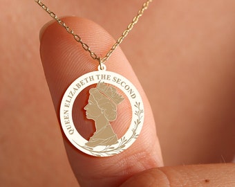 Gold Queen Elizabeth Necklace , Queen’s Remembrance Necklace, Queen Elizabeth Necklace, Queen's Memorial Necklace , Queen Elizabeth Necklace