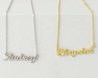 Mini Name Necklace - Gold Name Necklace -14k collier en or massif Nom, Bijoux personnalisés , Cadeaux personnalisés , Cadeau pour elle , Colliers