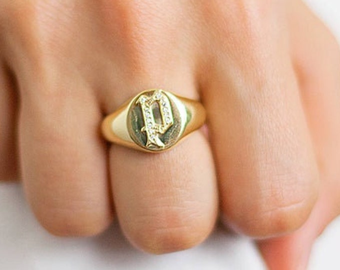 Gold Signet Ring - womens signet ring - custom signet ring - monogram - initial ring -  Customize Ring - Bridesmaids Ring -Personalized Ring