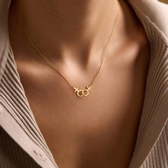 Lesbian Necklace , LGBTQ Pride Jewelry, Dainty Rainbow Necklace, Gay Pride Jewelry, Queer Love Necklace, Pride Month Gift, Lesbian Jewelry