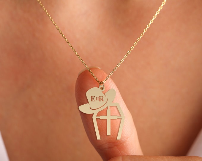 Gold Queen Elizabeth Necklace , Queen’s Remembrance Necklace, Queen Elizabeth Necklace, Queen's Memorial Necklace , Queen Elizabeth Necklace