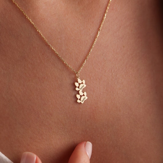 Paw Print with Name Necklace Paw Print with Name Necklace