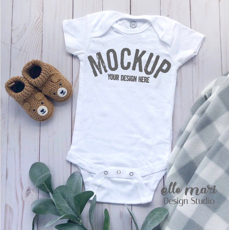 Download Onesie Mockup Gender Neutral Baby Onesie Mockup One Piece ...