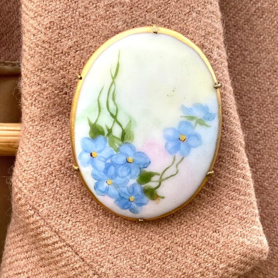 Edwardian Floral Brooch, Antique Hand Painted Por… - image 1