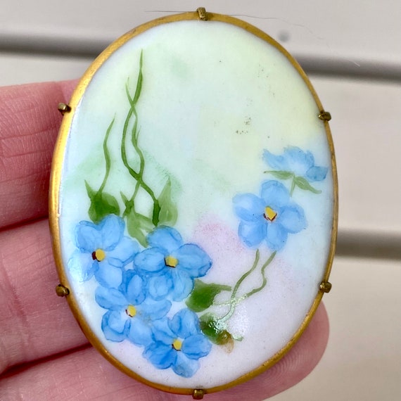 Edwardian Floral Brooch, Antique Hand Painted Por… - image 5