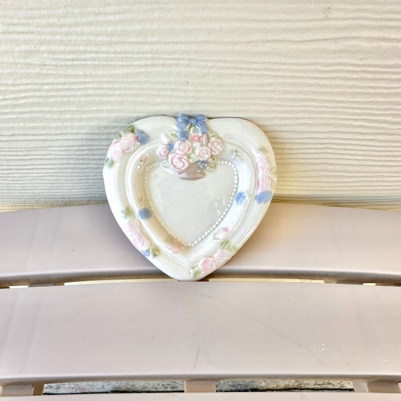 Heart Shaped Trinket Dish Or Wall Hanging, Vintage