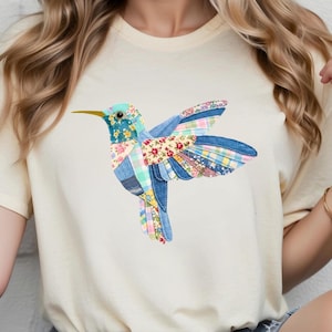 Faux Patchwork Quilt Hummingbird Shirt, Floral Gingham Nature Top, Vintage Bird T-Shirt