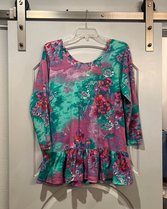 Vintage LA Annex floral peplum style button up shirt.… Gem