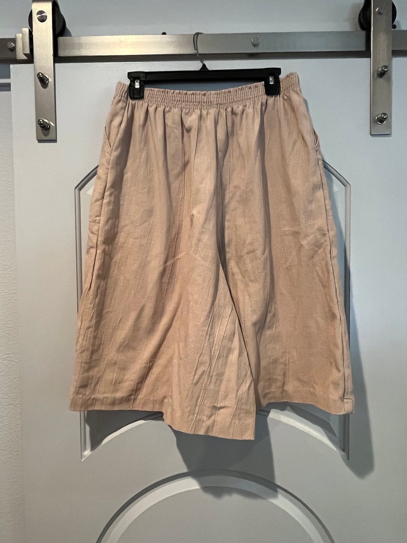 Vintage stone khaki long high waisted culotte shorts. So cute image 7