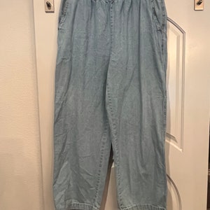 Vintage High Rise Relaxed Fit Mom Jeans. Guter gebrauchter Zustand!