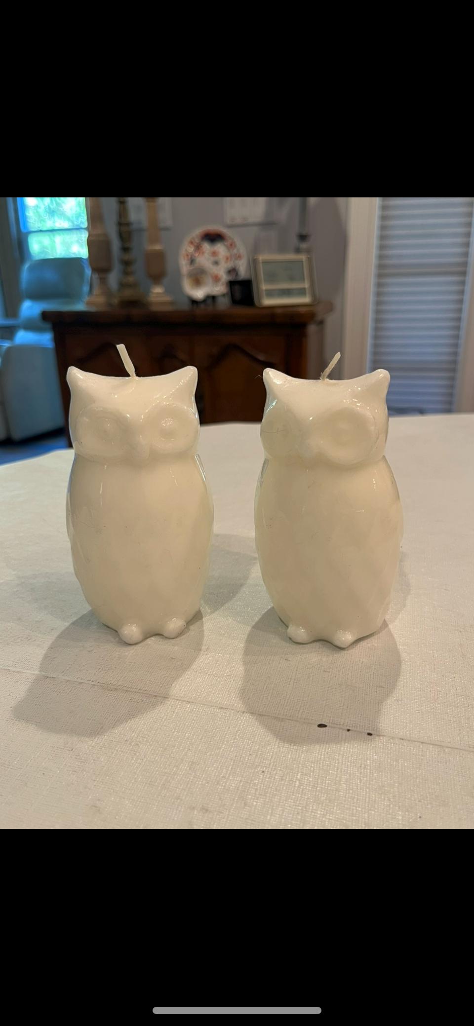 ヴィンテージの白いフクロウのワックスキャンドルセット。2個セット