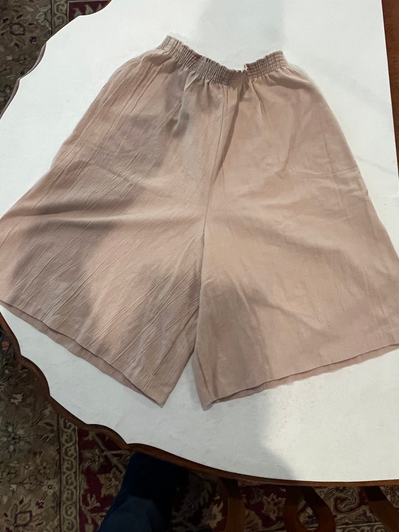 Vintage stone khaki long high waisted culotte shorts. So cute image 3