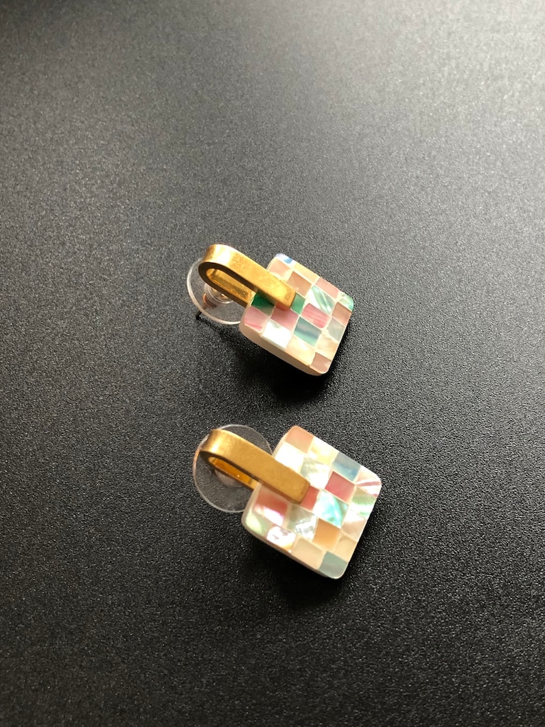 Classic Earring Mosaic Color Mother Shell Earring