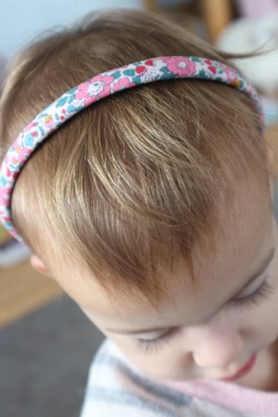 TWEED HAIR BAND THIN PALE ROSE TWEED HAIR BAND THIN PALE ROSE