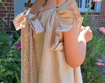 Cravate florale de bourdon brodée à la main en lin, robe en lin printemps été pour les filles, occasion spéciale, robe bébé enfant en bas âge, robe enfant