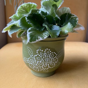 Ceramic self watering planter, Great for African violets & begonias, 4” size, (plant not included)