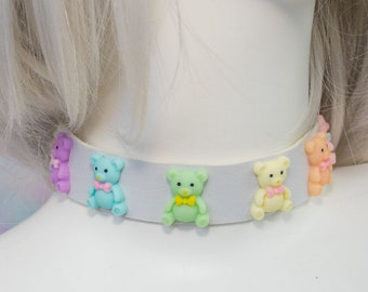 Lindo Kawaii Rainbow Color Bears Gargantilla de cuero sintético